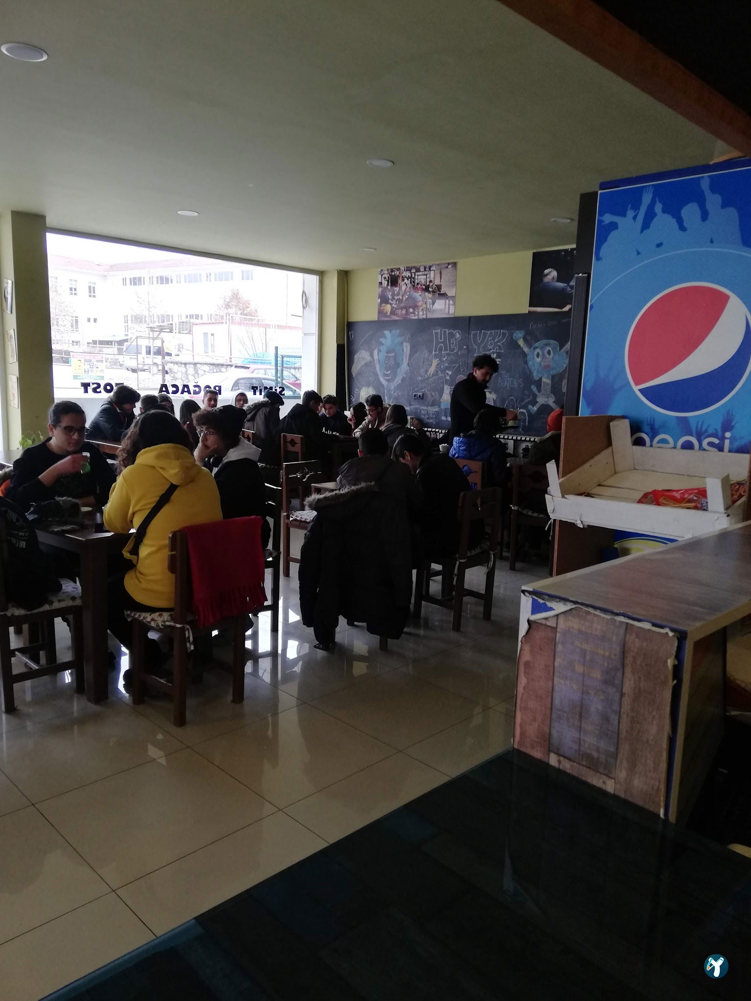 Hepyek Cafe