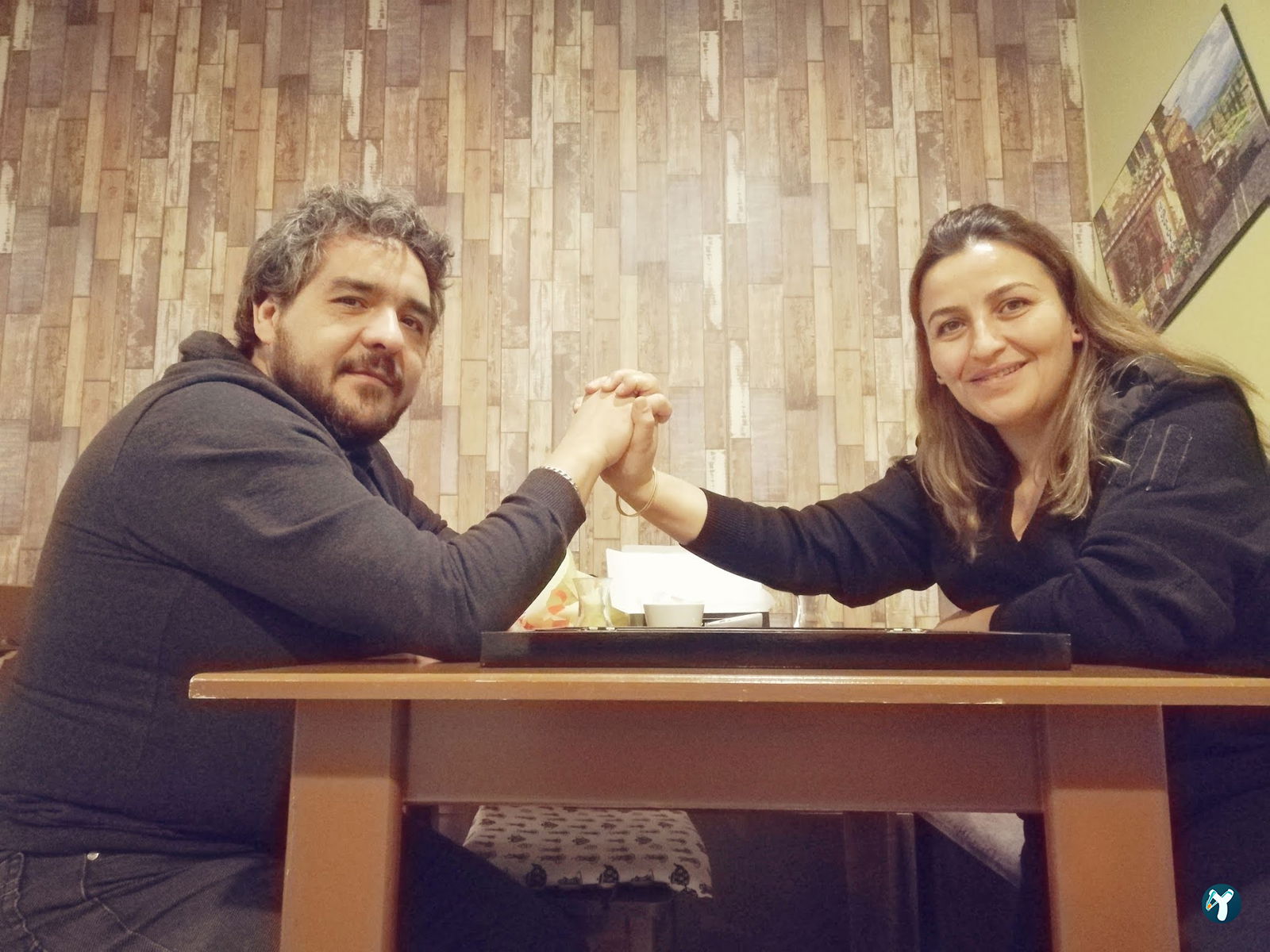 Hepyek Cafe
