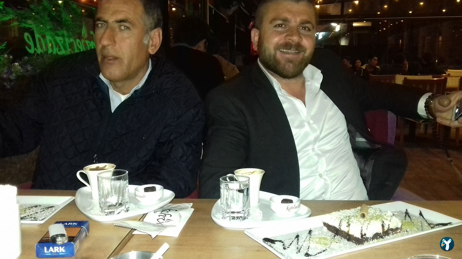 Kahvecizade Cafe