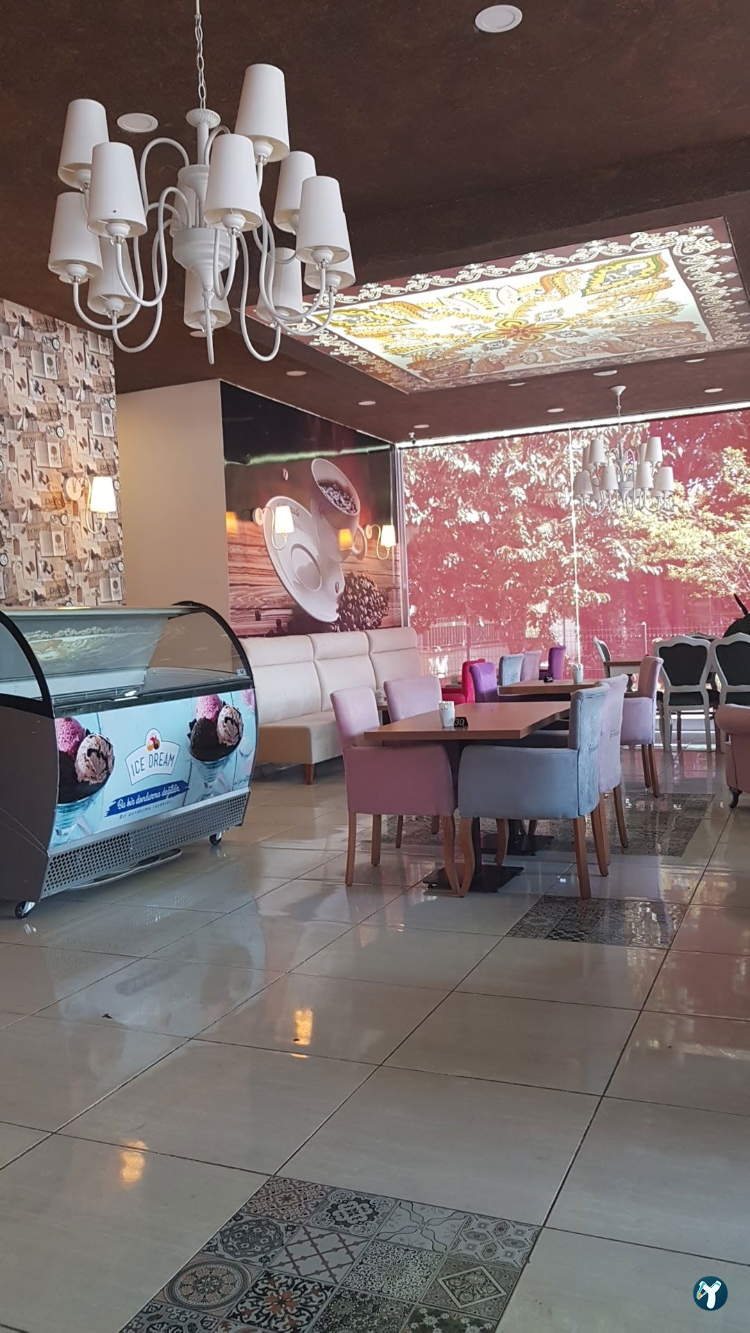 Kahvecizade Cafe