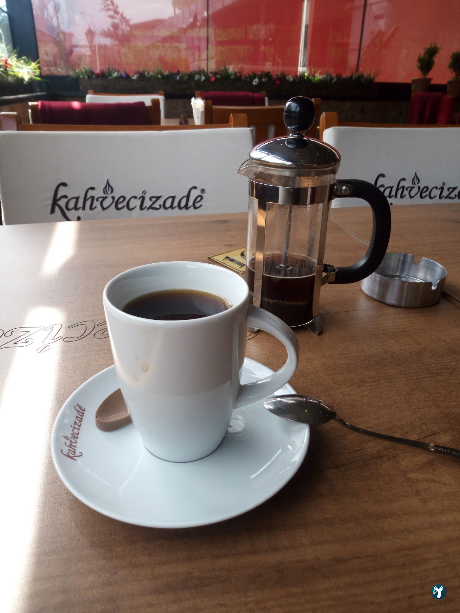 Kahvecizade Cafe