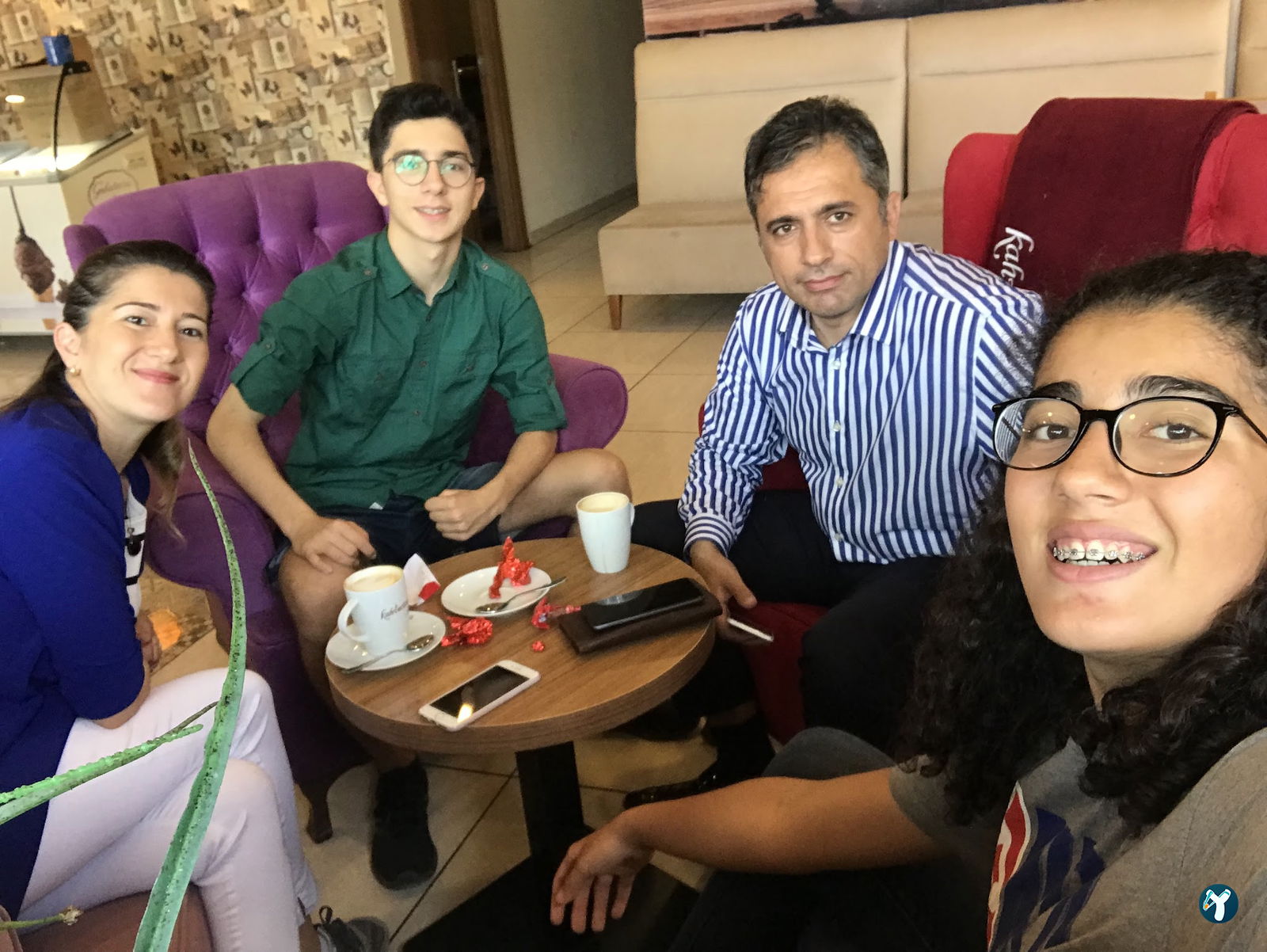 Kahvecizade Cafe