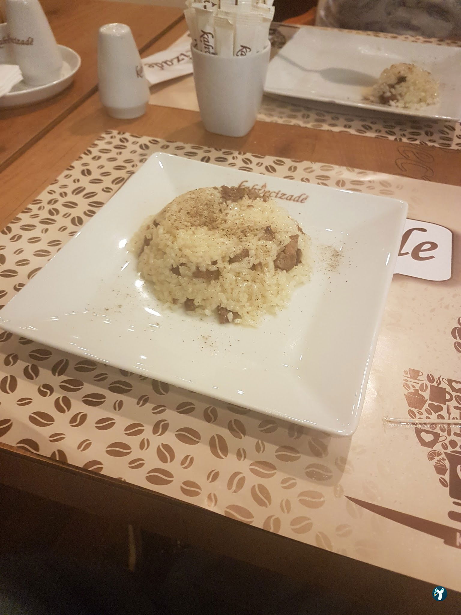 Kahvecizade Cafe
