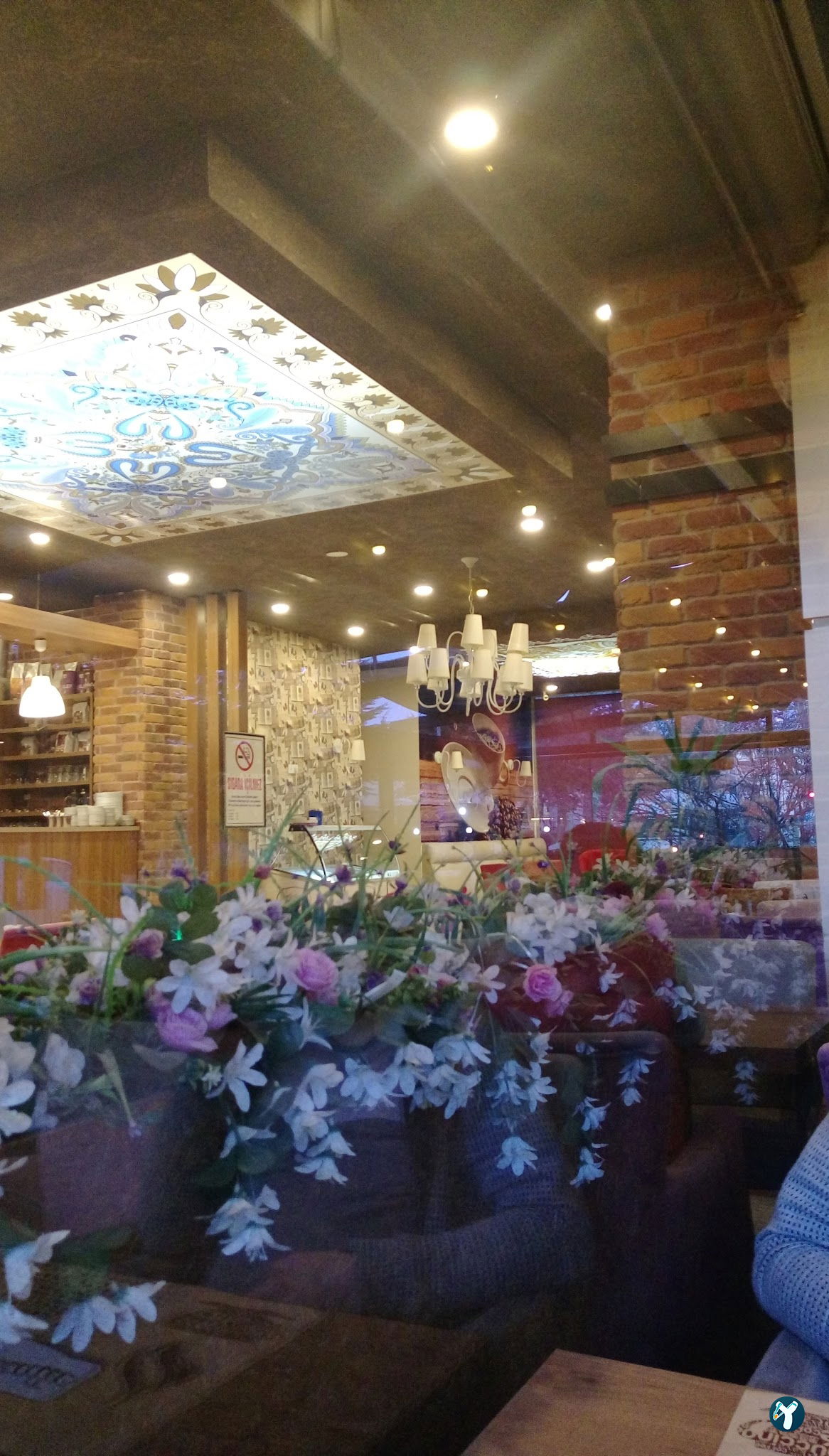 Kahvecizade Cafe