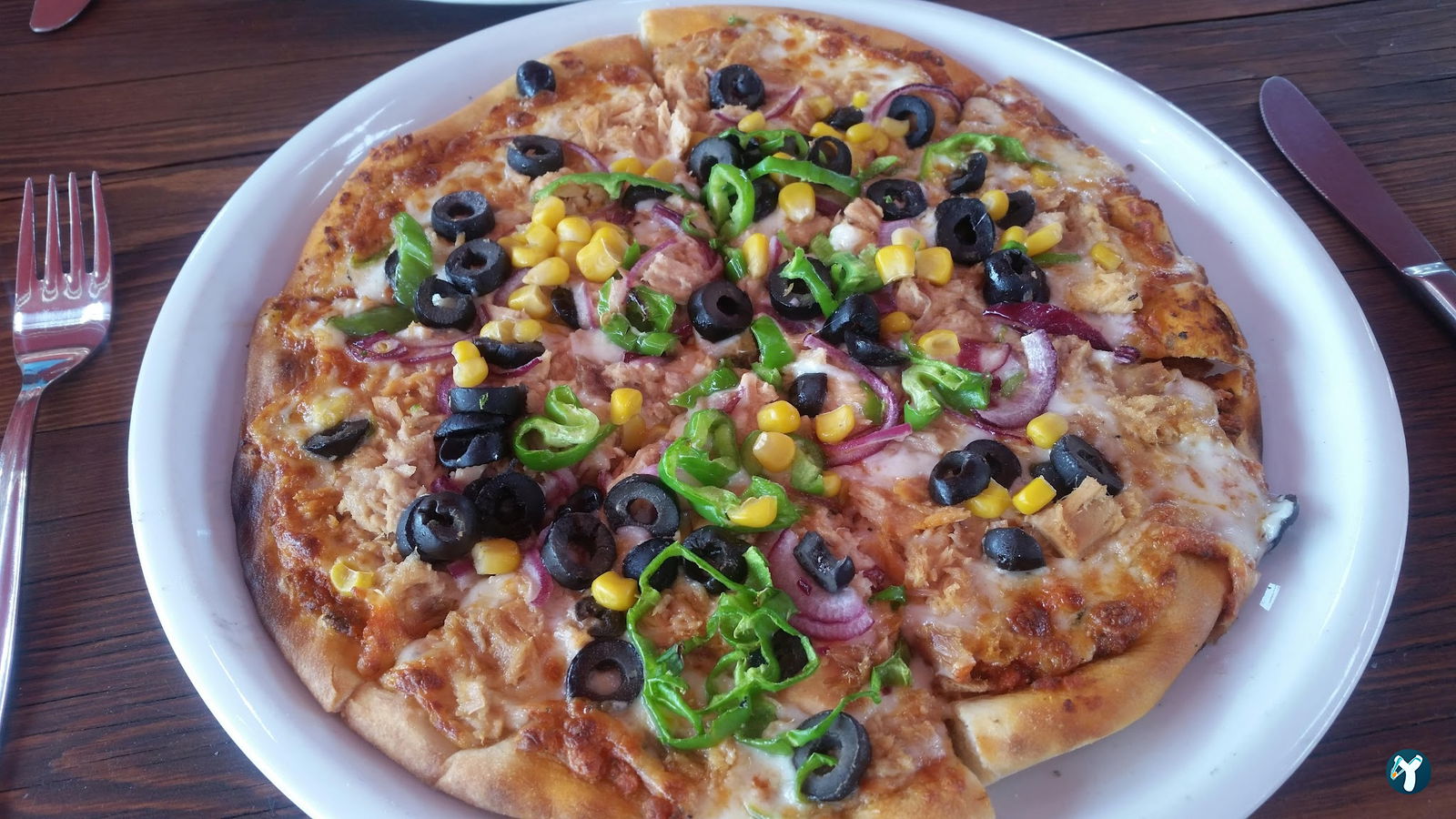 Bambu Lounge & Bistro