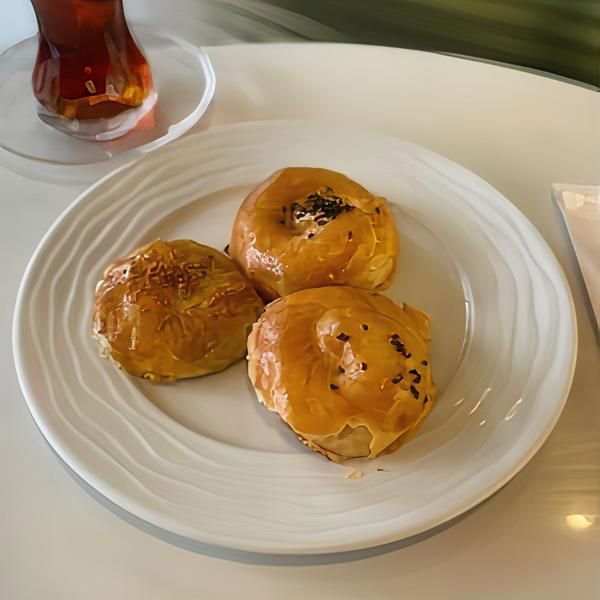 Gül Böreği