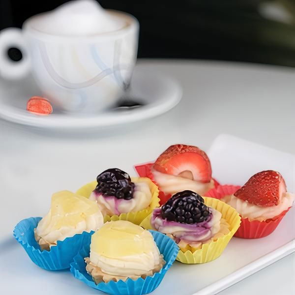 Petit Four & Tartolet