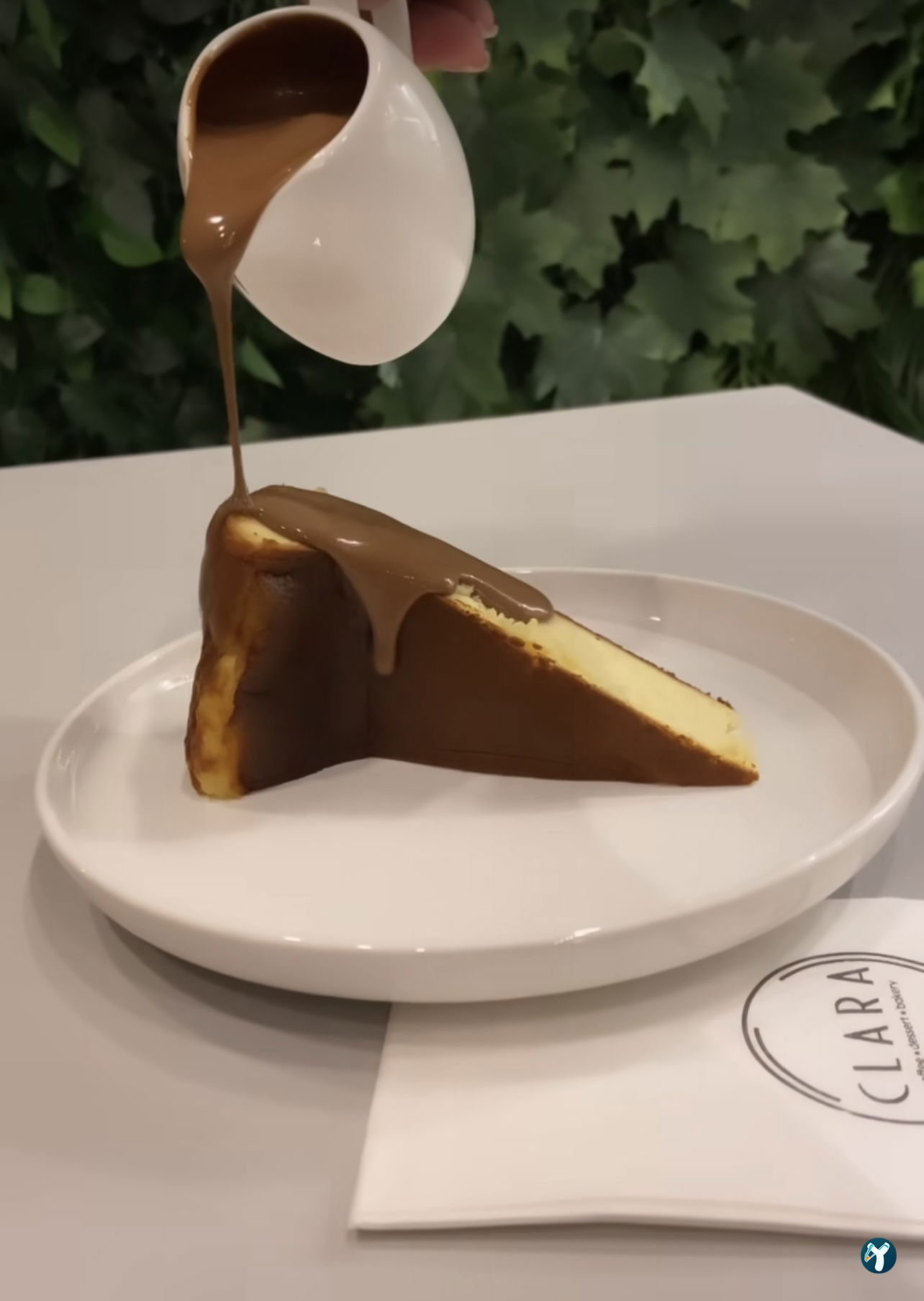 Clara Cafe
