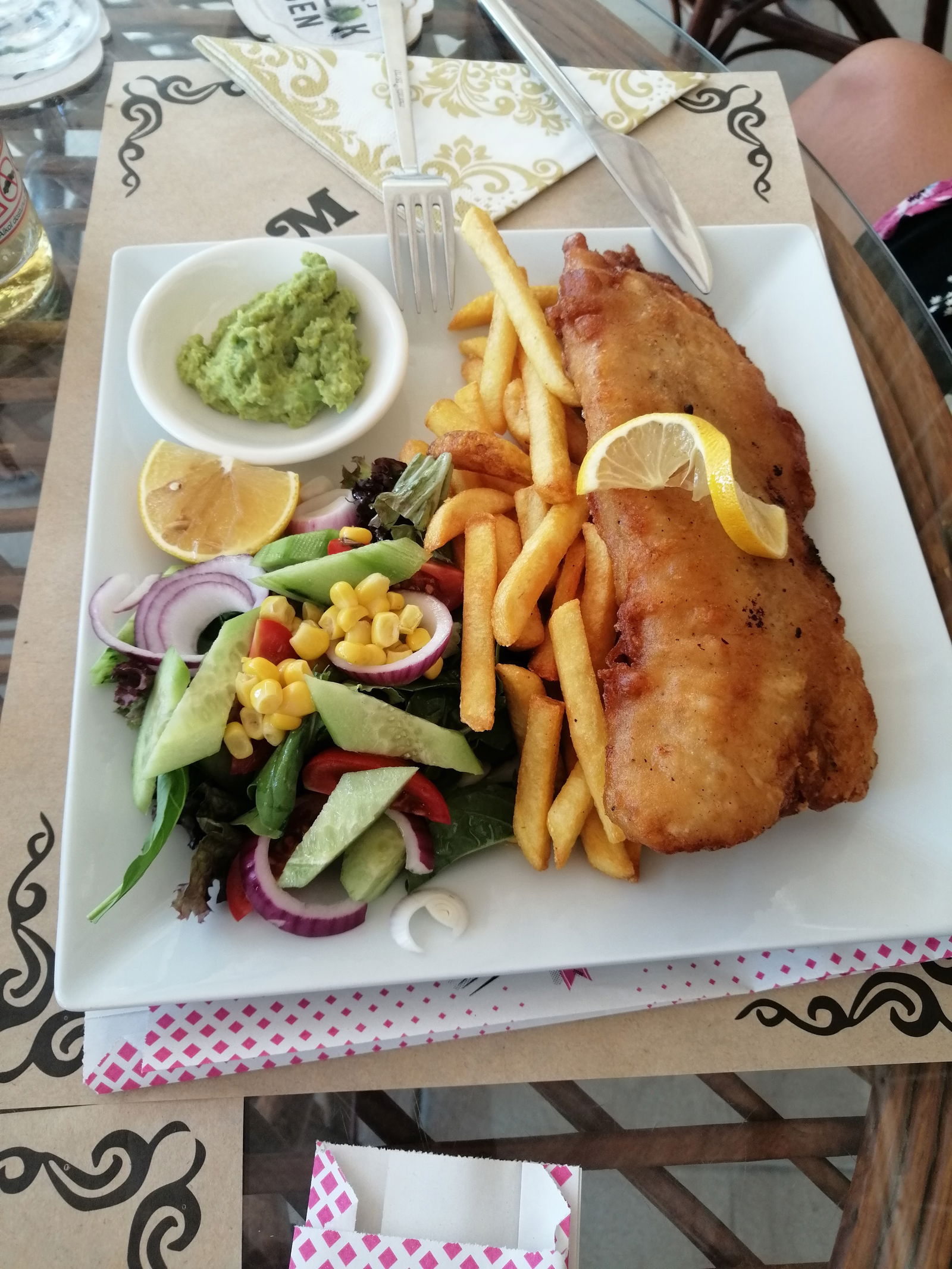 Akvaryum Cafe Restaurant