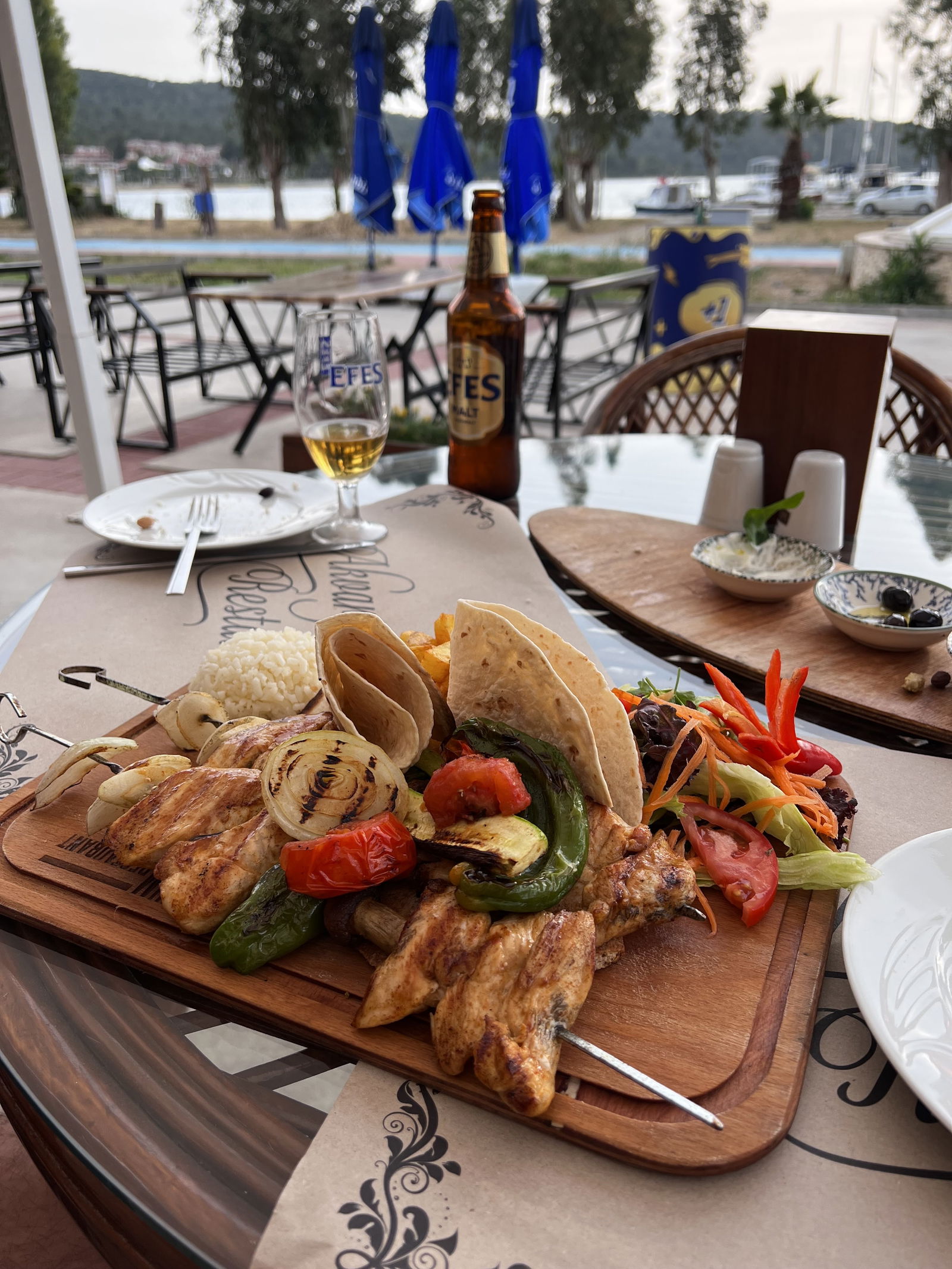 Akvaryum Cafe Restaurant