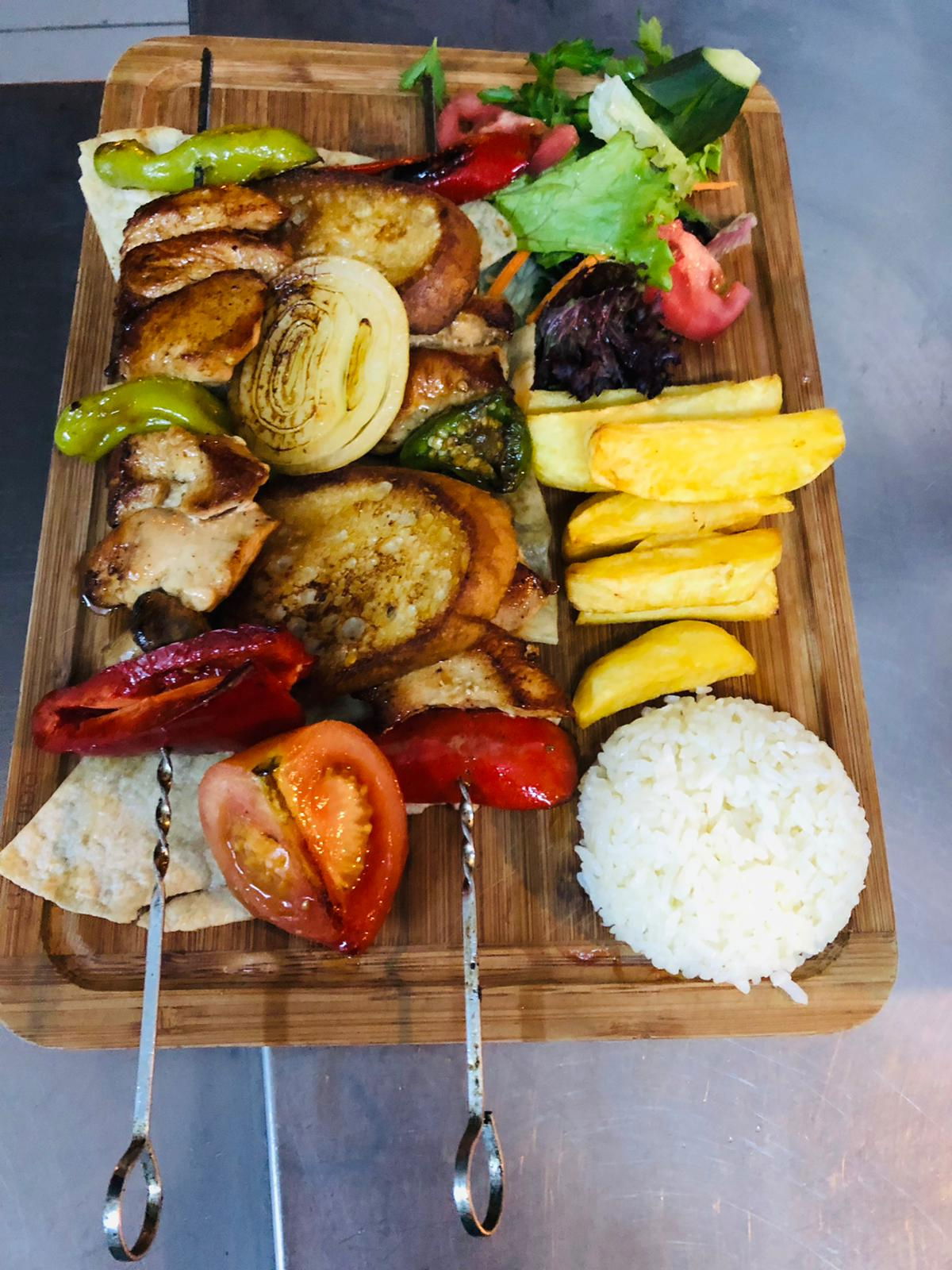 Akvaryum Cafe Restaurant