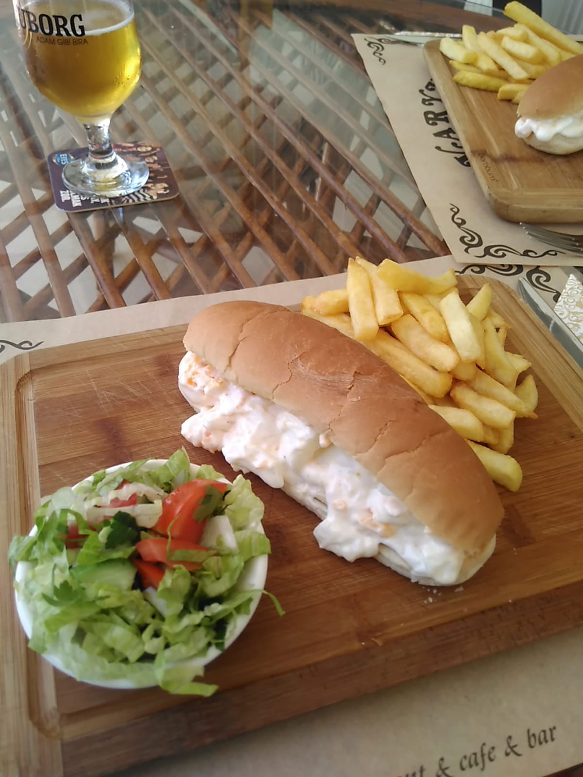 Akvaryum Cafe Restaurant