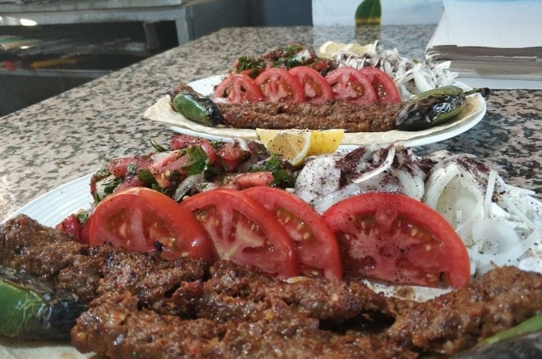 Dostlar Kebap Salonu