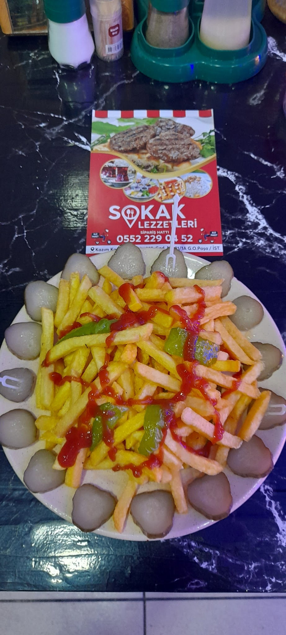 Sokak Lezzetleri̇ 52