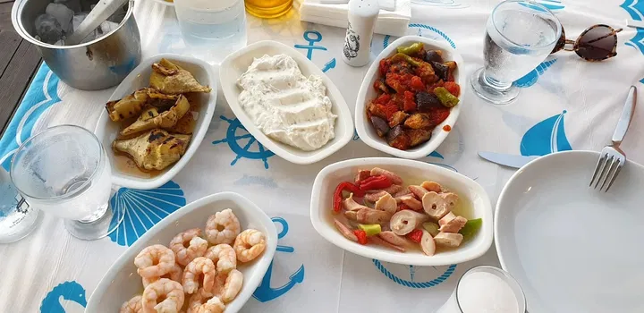 Ali'nin Yeri Ildır Balık Restoranı resimleri