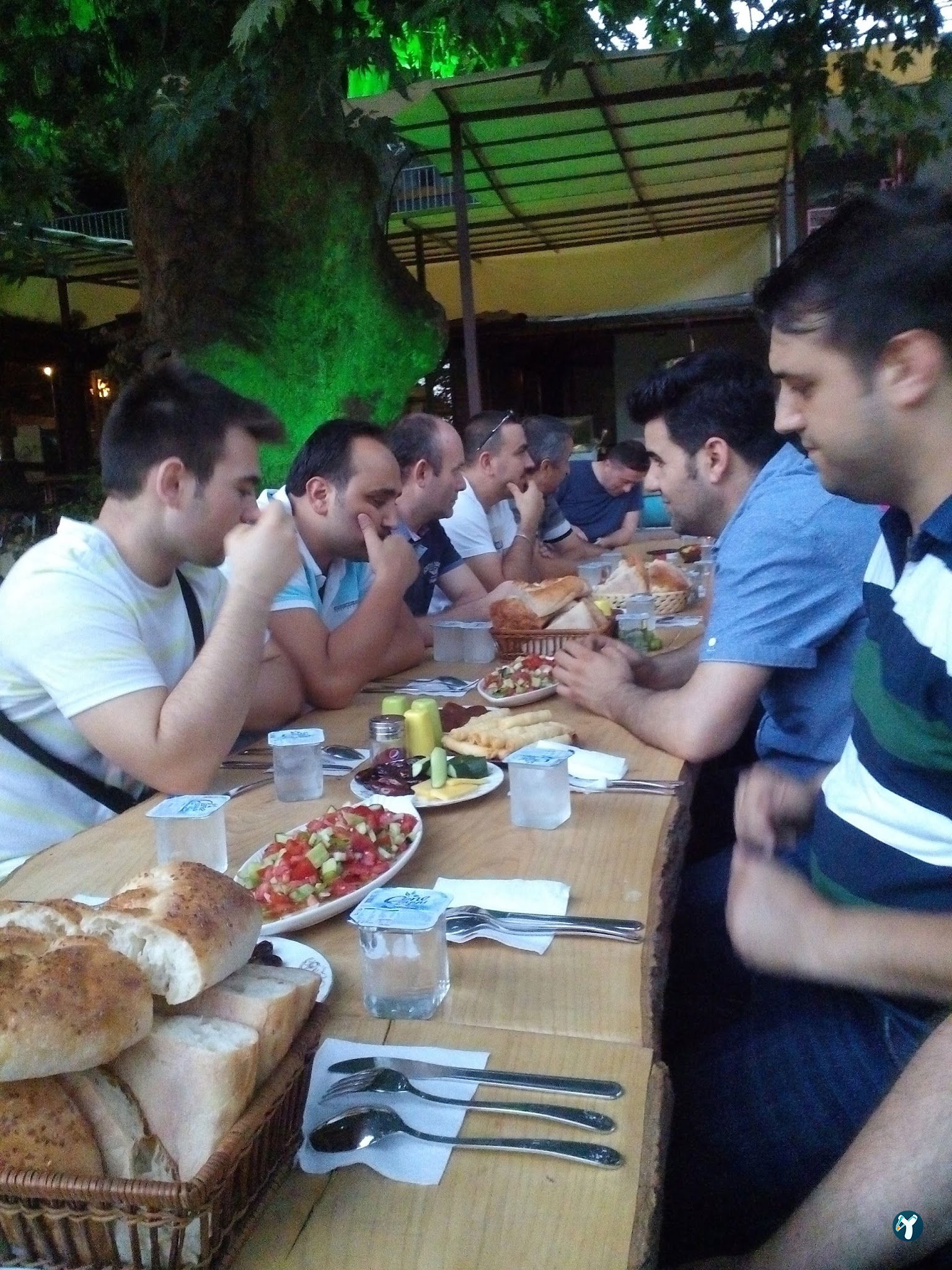 Çınaraltı Cafe