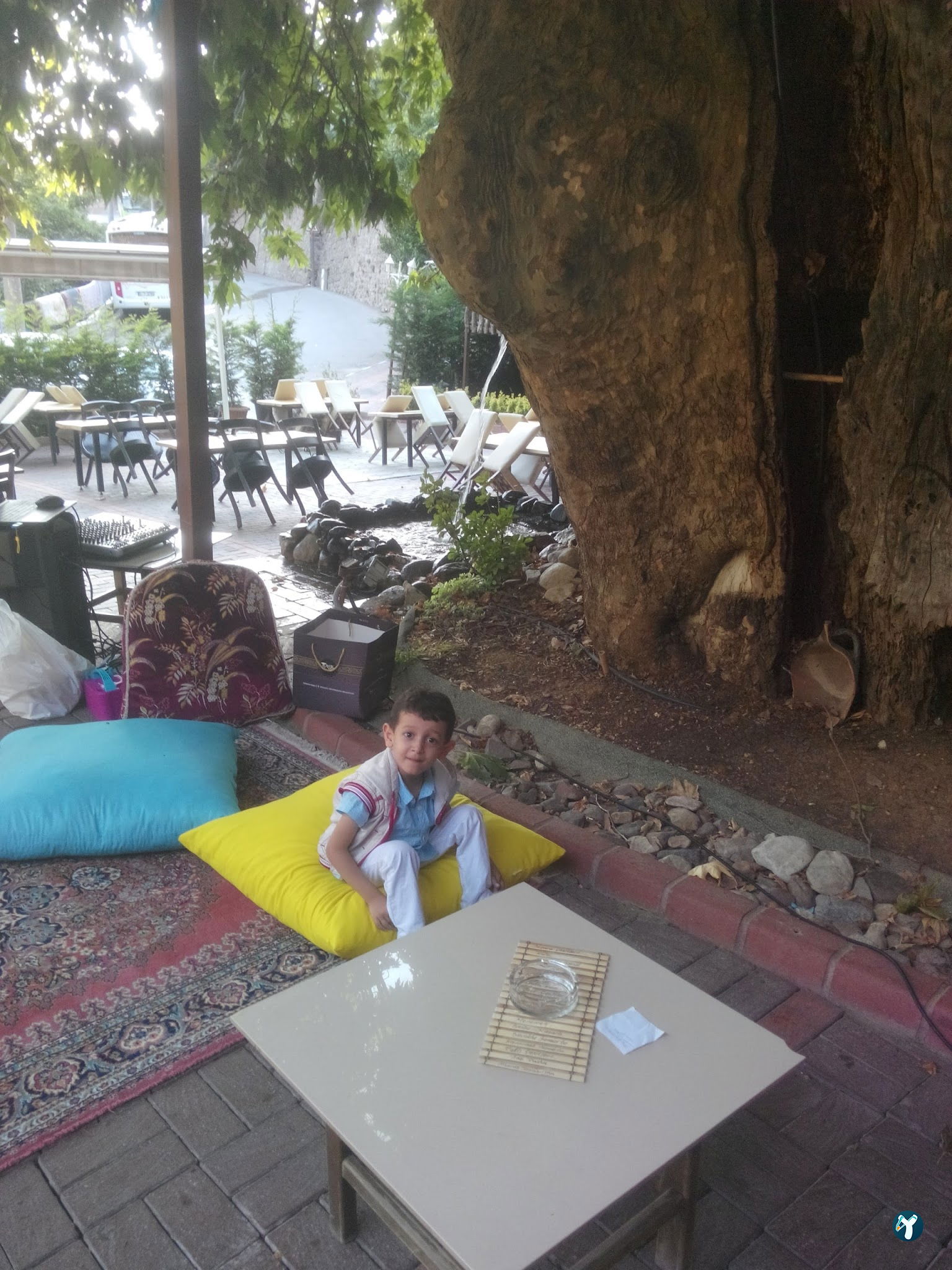 Çınaraltı Cafe