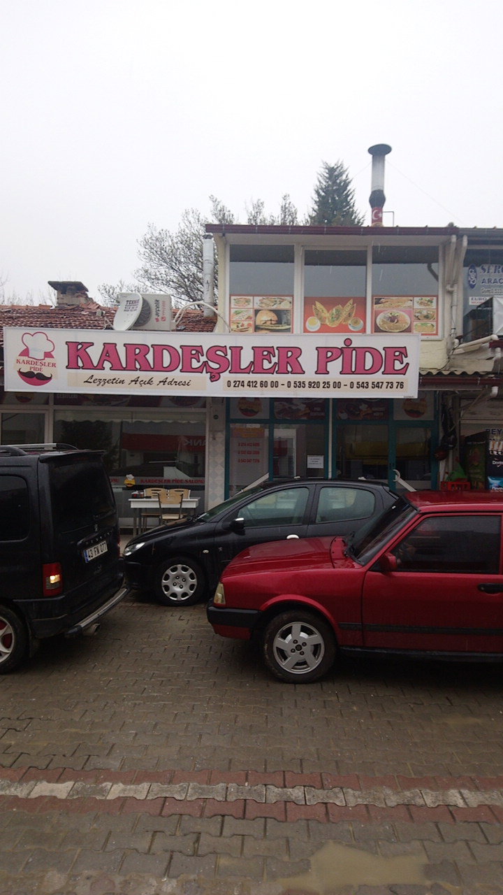 Kardeşler Pide Gediz