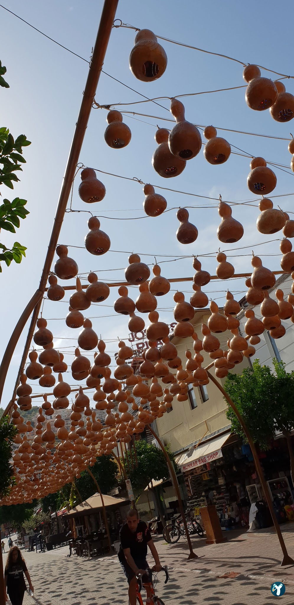Up And Down Alanya