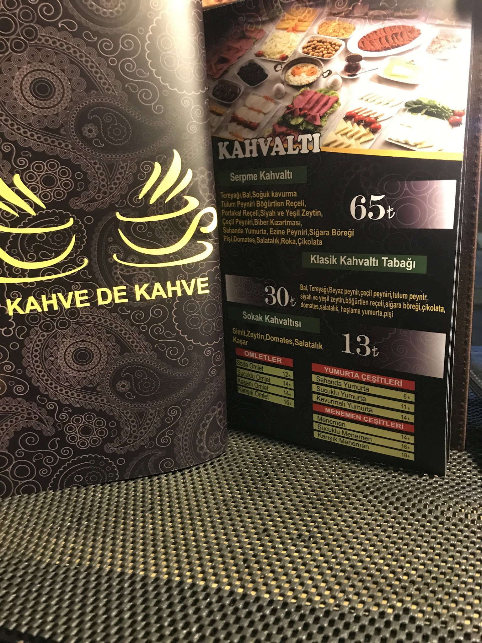 Kahvede Kahve