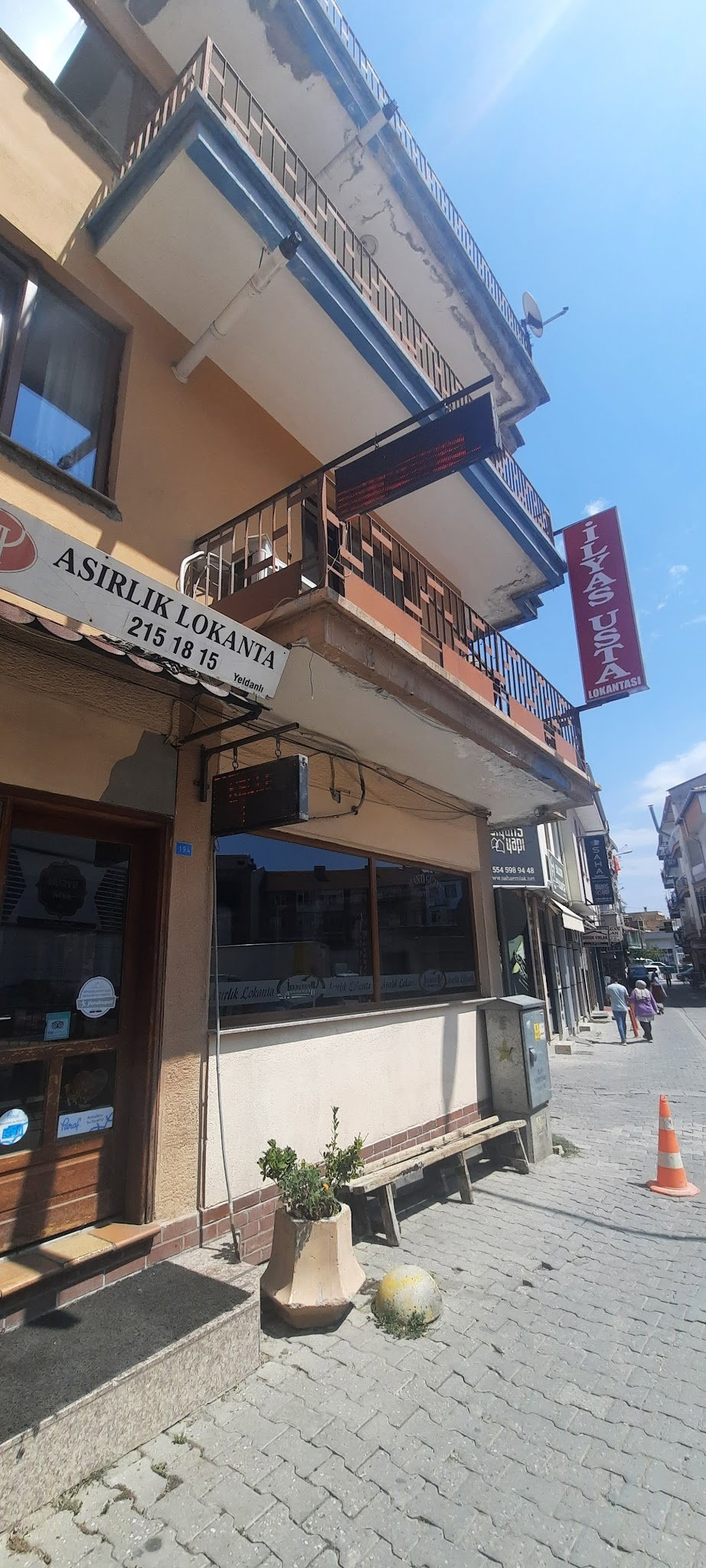 Asırlık İlyas Usta Lokantası