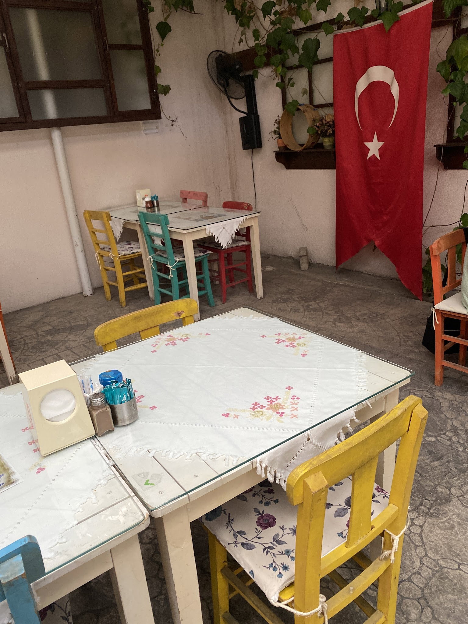 Asırlık İlyas Usta Lokantası