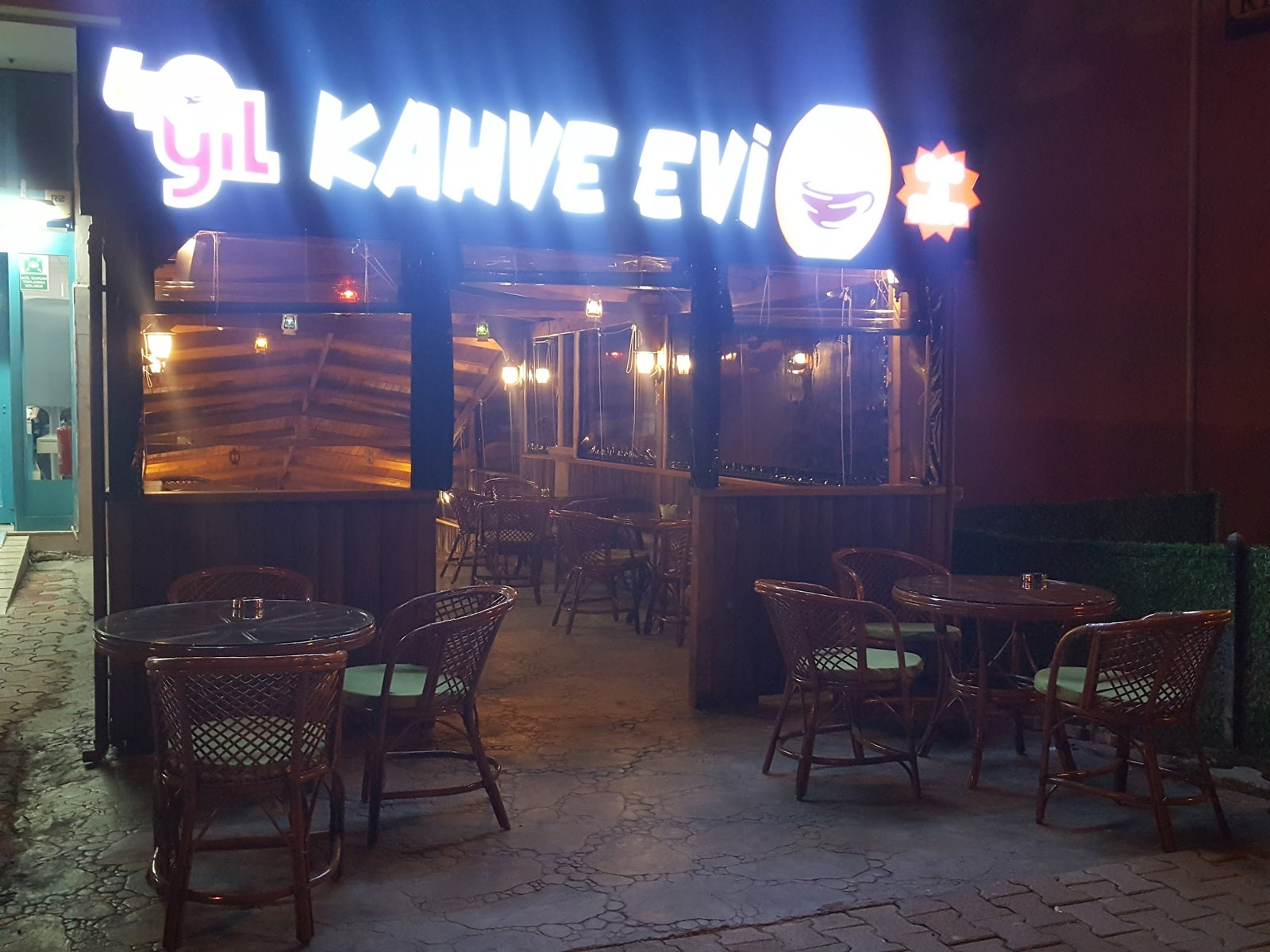 40 Yıl Kahve Evi