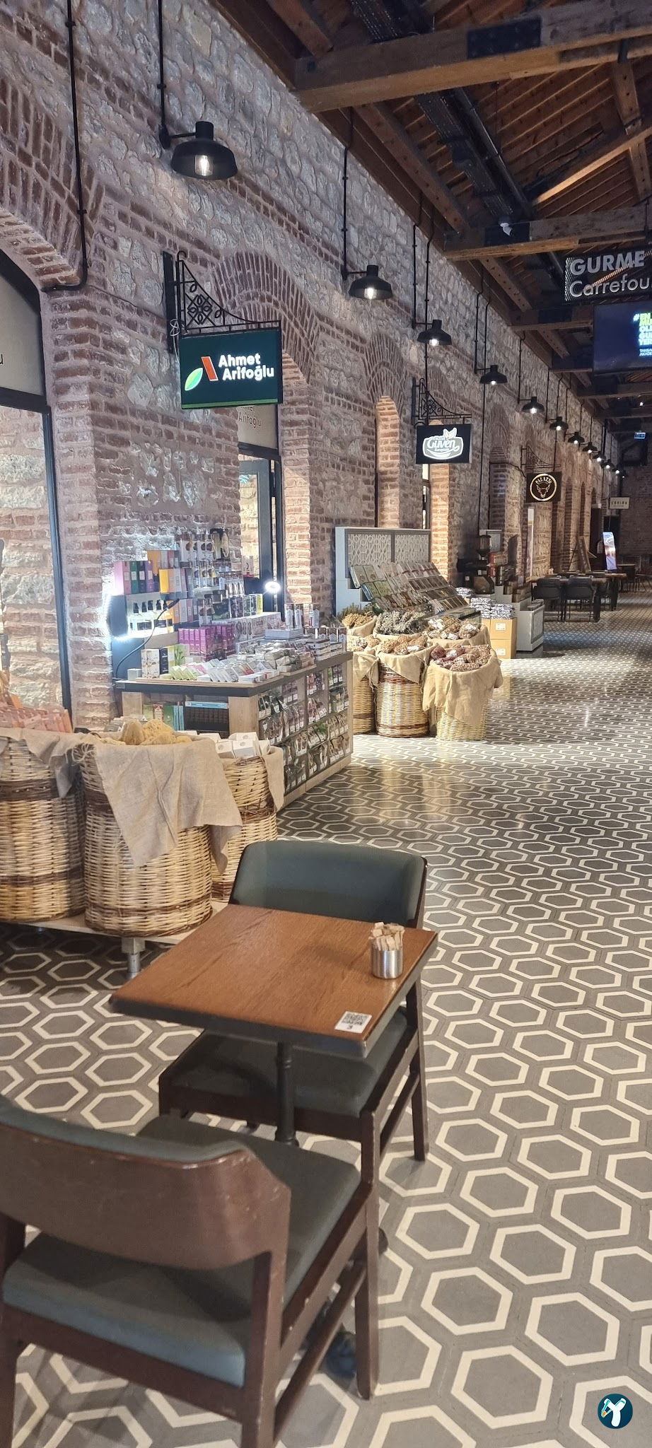 Ferida Restaurant