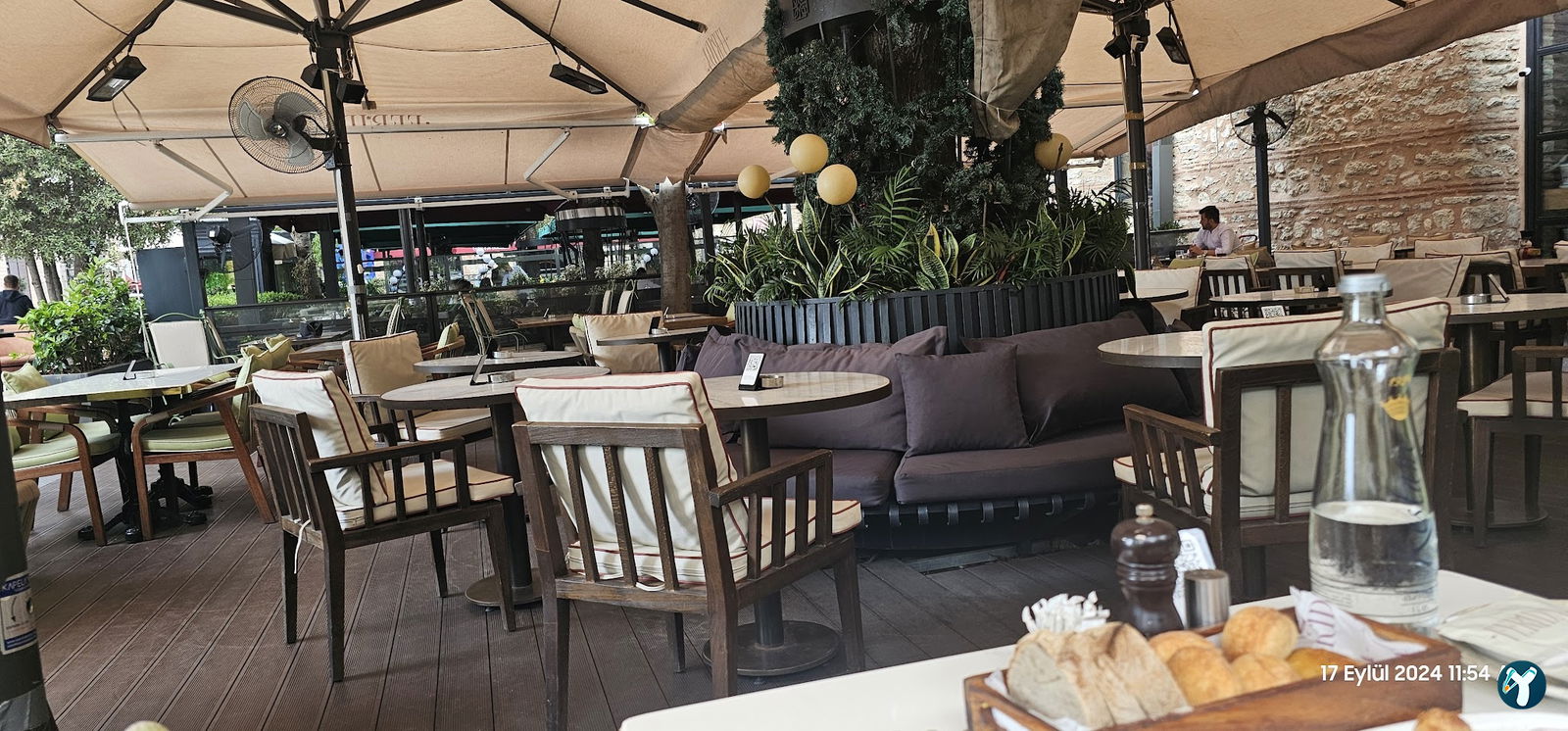 Ferida Restaurant