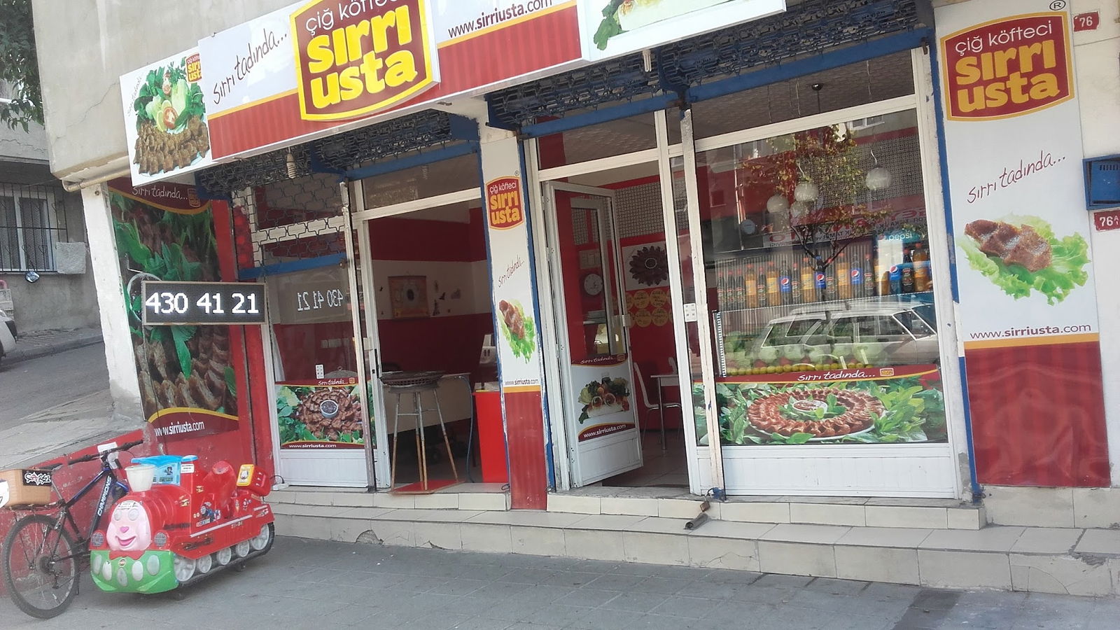 Çiğ Köfteci Sırrı Usta