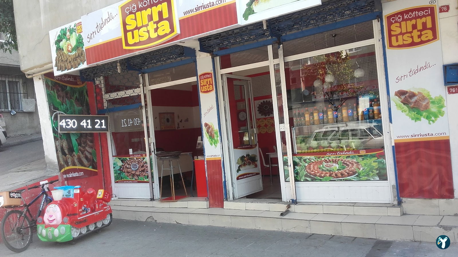 Çiğ Köfteci Sırrı Usta