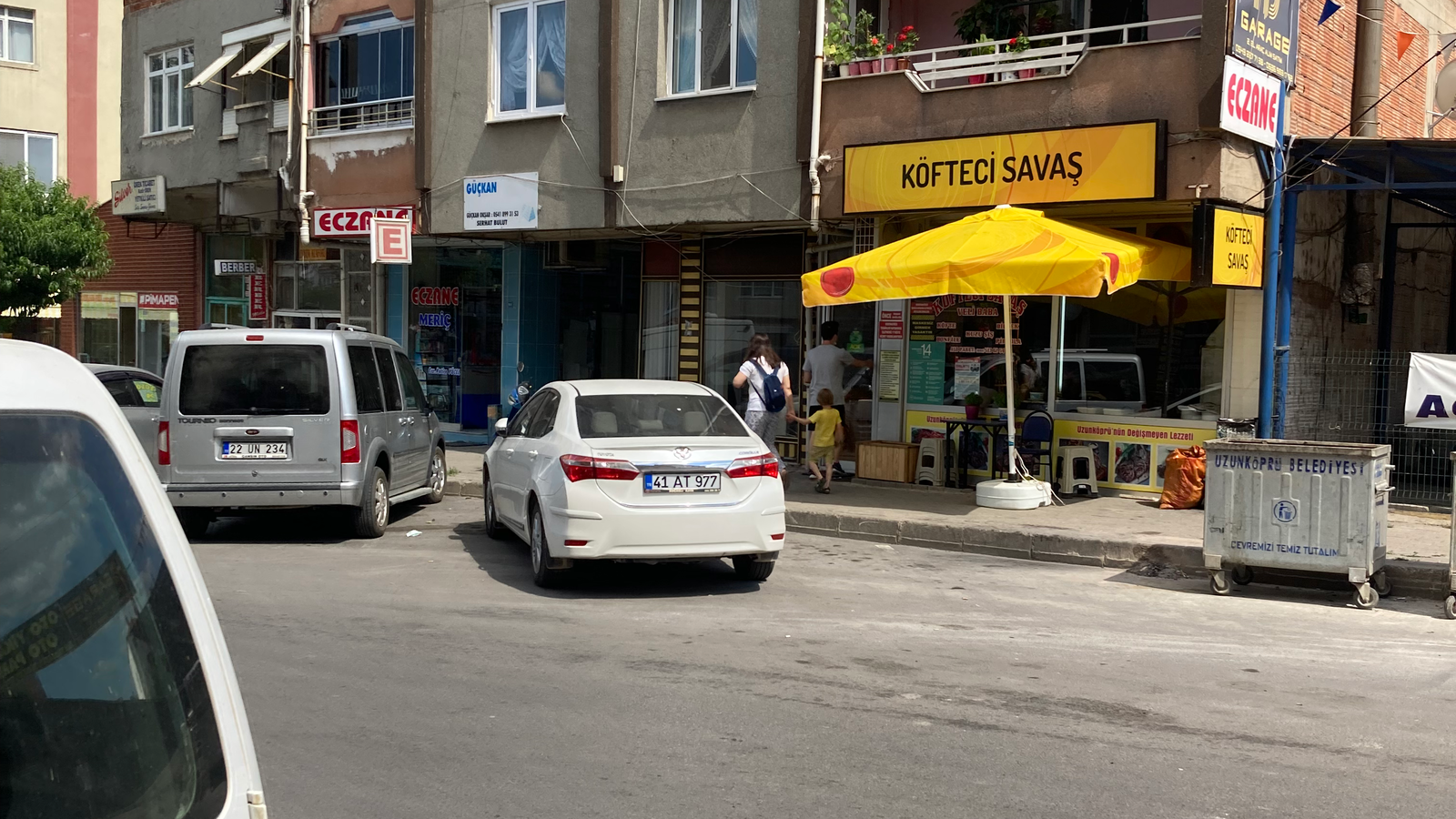 Köfteci Savaş Uzunköprü