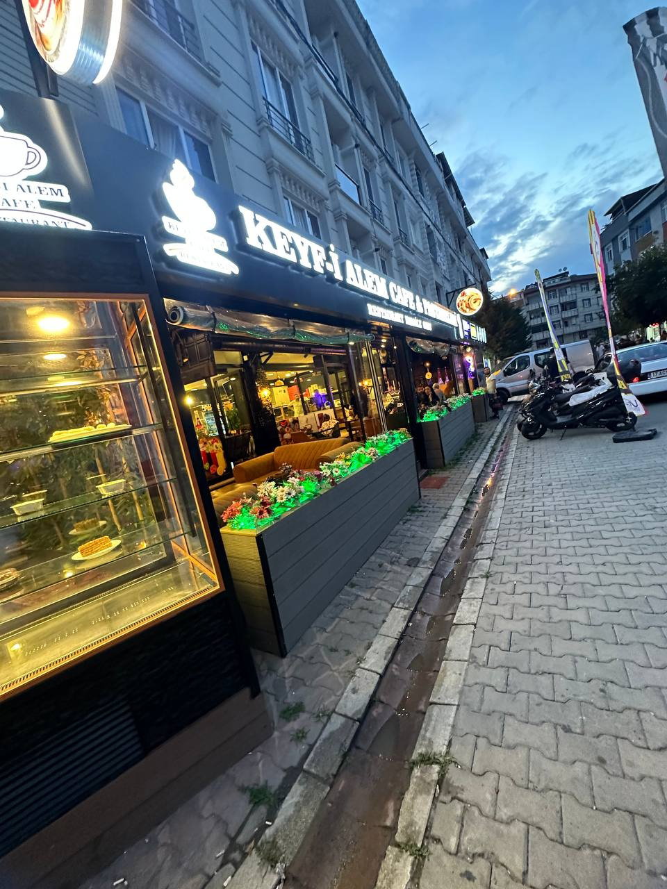 Keyf-İ Alem Cafe & Restoran