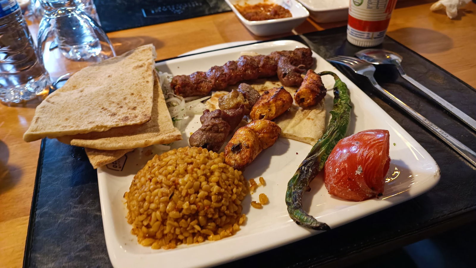 Ocakbaşı Etli Ekmek