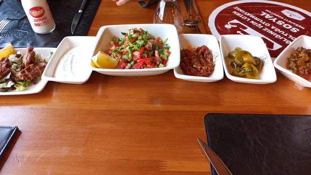 Ocakbaşı Etli Ekmek resimleri Ocakbaşı Etli Ekmek resimleri