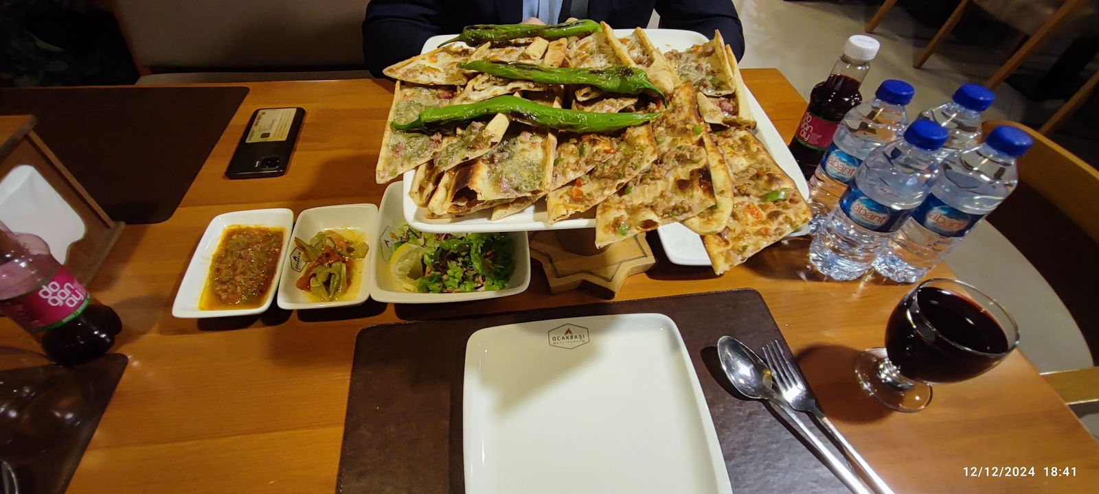 Ocakbaşı Etli Ekmek