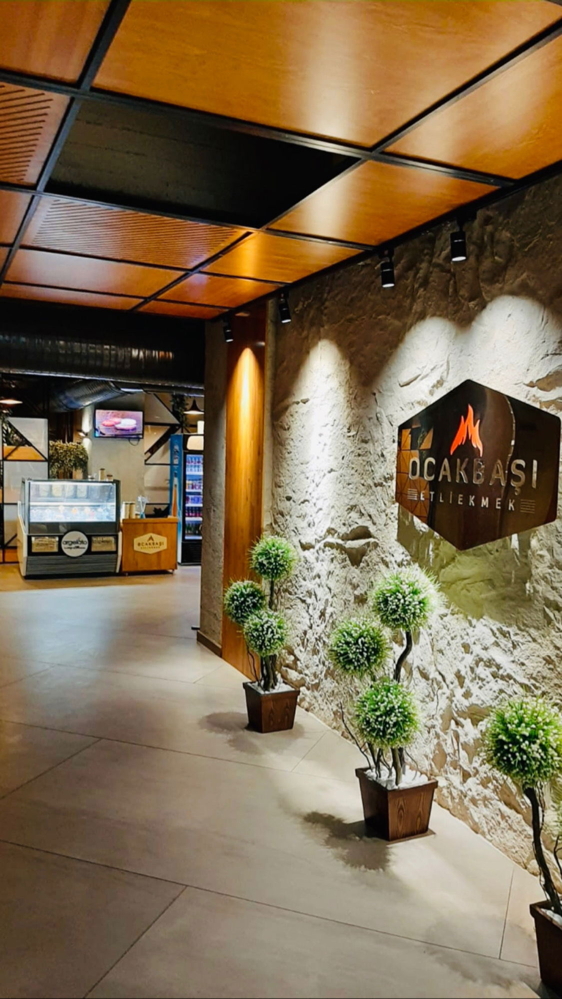 Ocakbaşı Etli Ekmek