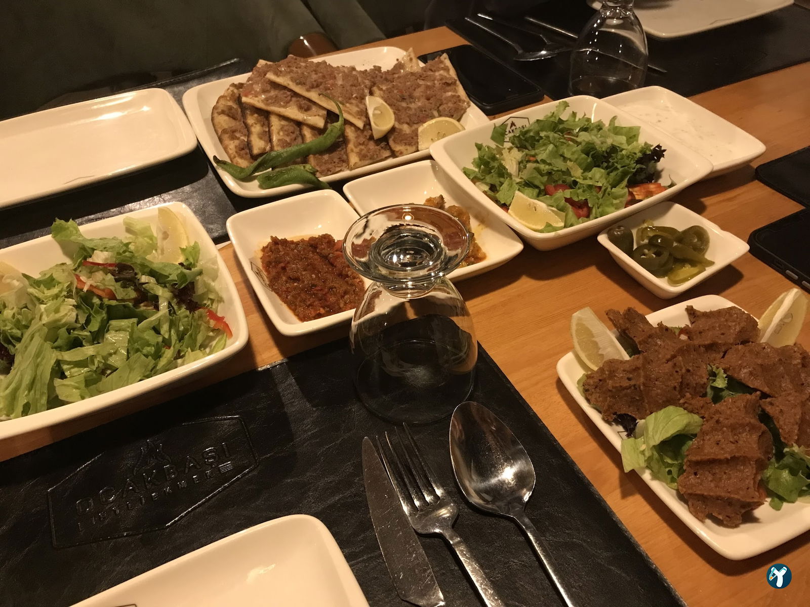 Ocakbaşı Etli Ekmek