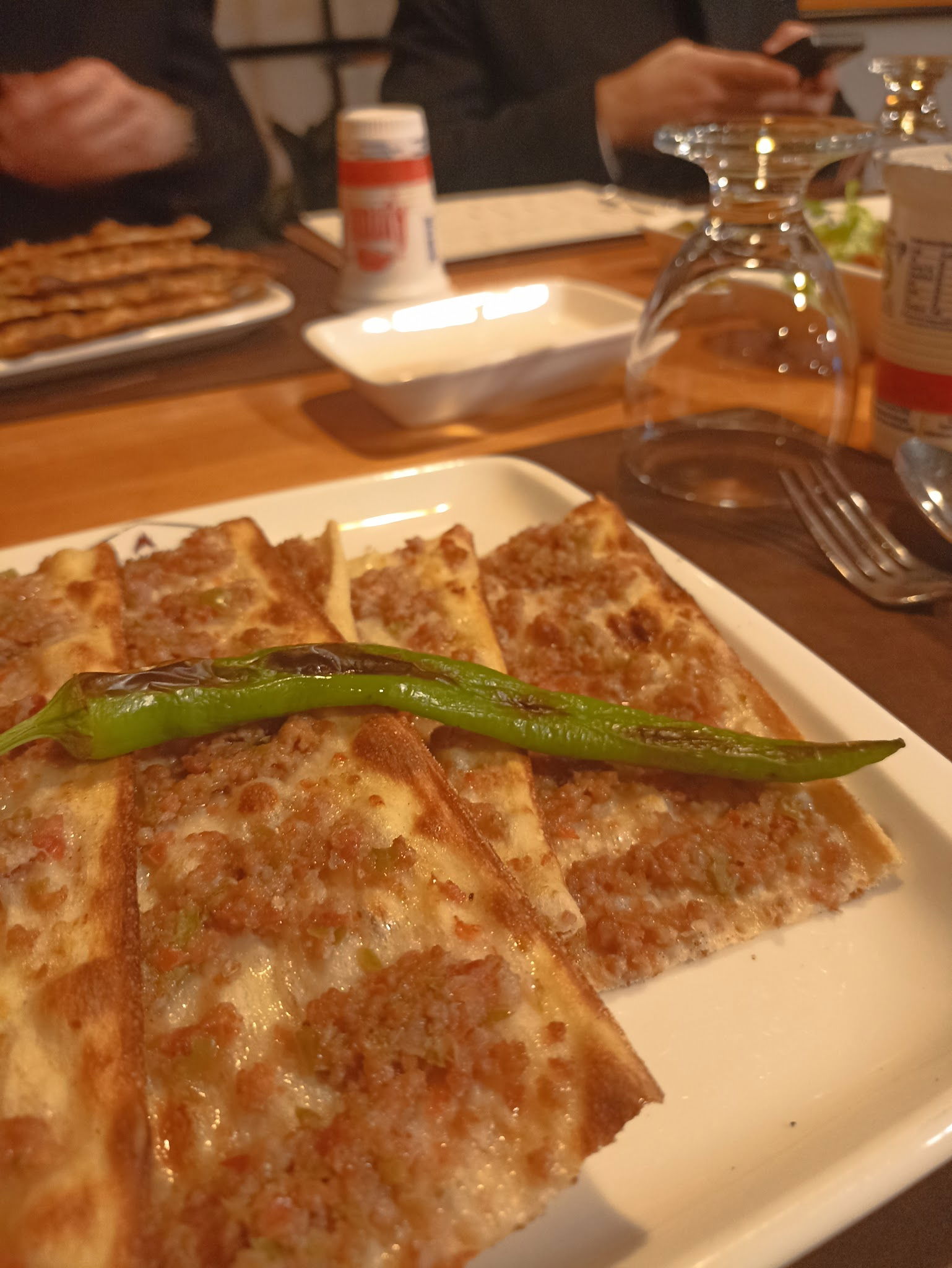 Ocakbaşı Etli Ekmek