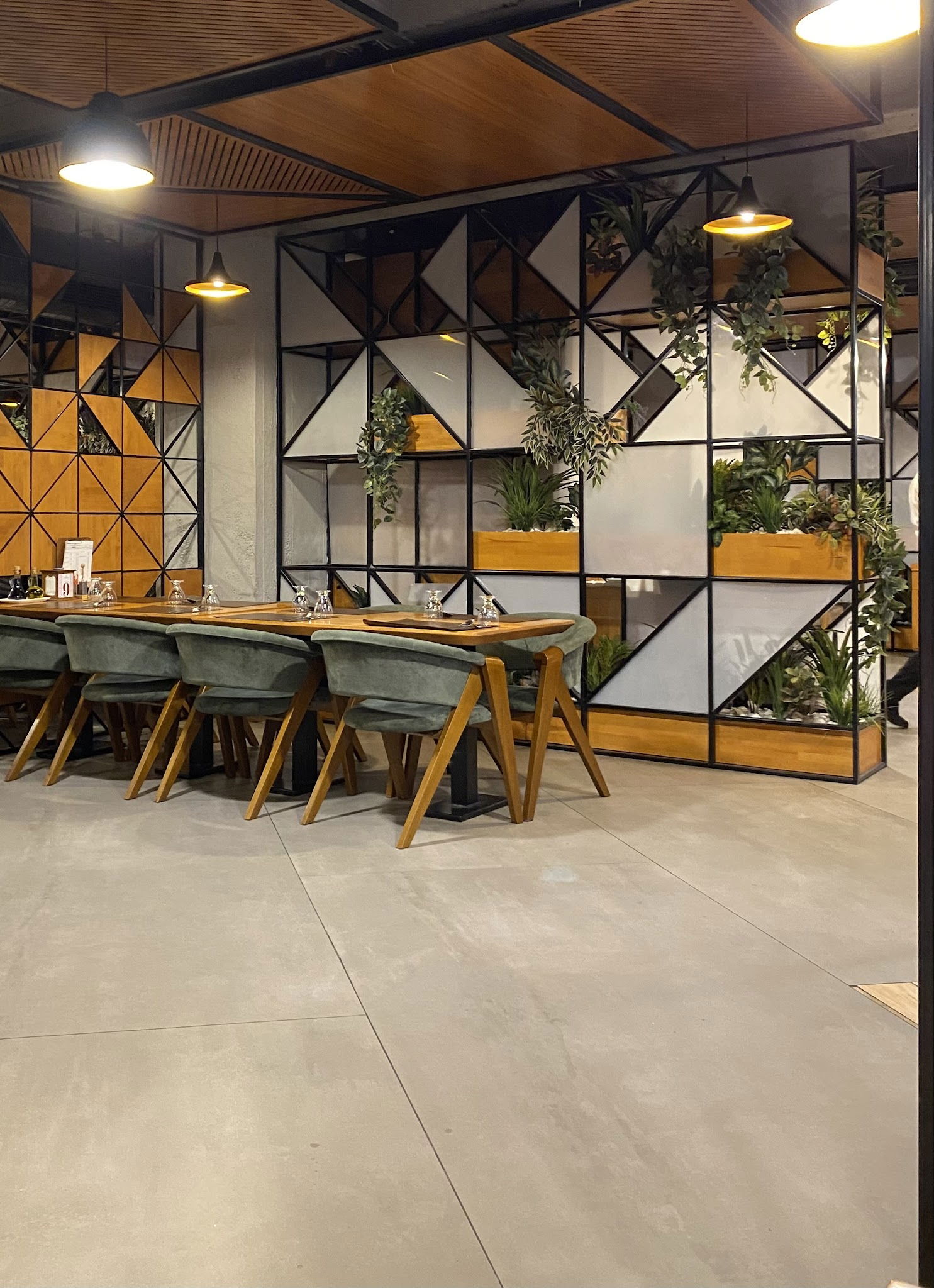 Ocakbaşı Etli Ekmek