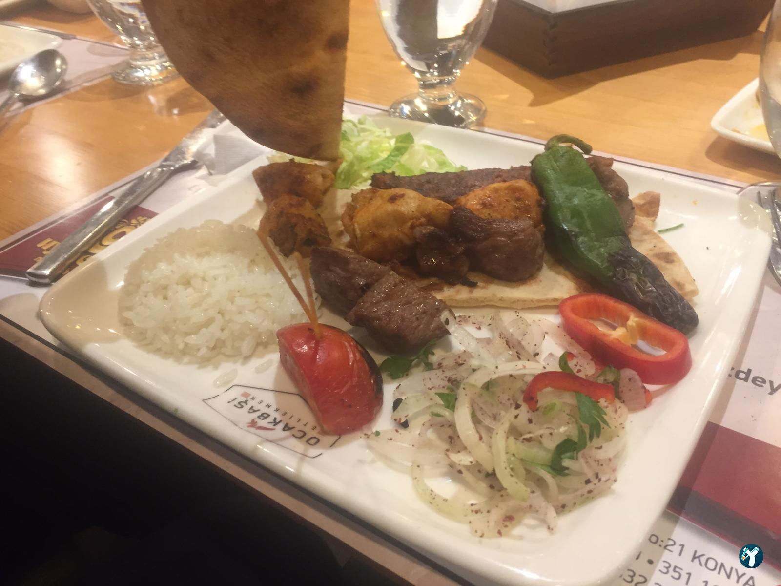 Ocakbaşı Etli Ekmek