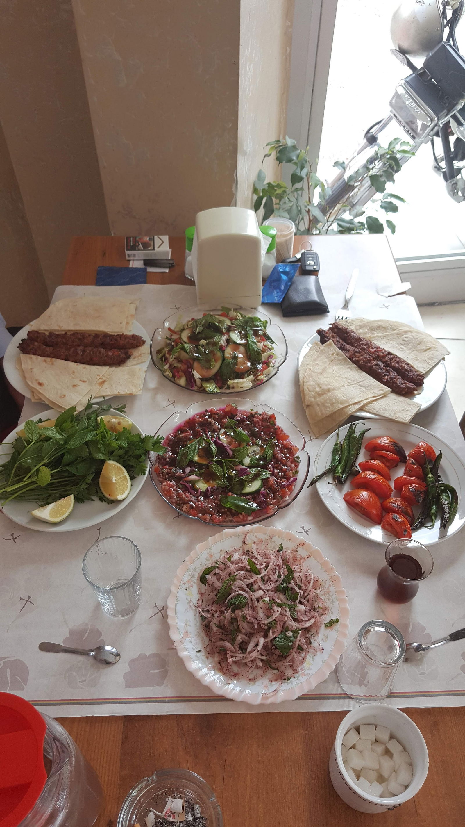 Baba Oğul Kebap Salonu | Tarsus Lokantalar