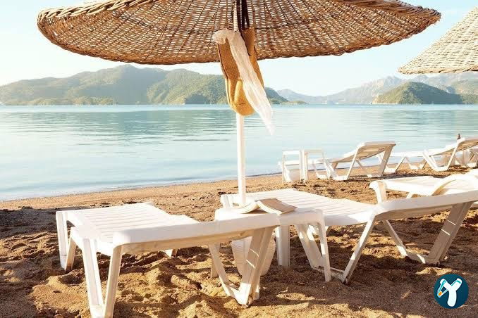 The Beachfront Hotel