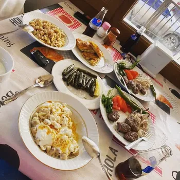 Çakmaklıbosnakderbegi Boşnak böreği ve mantı gözleme resimleri