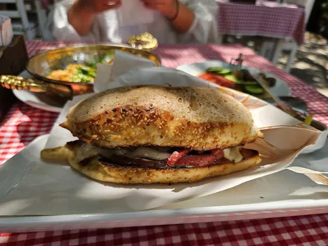 Cumba Cafe & Bistro resimleri