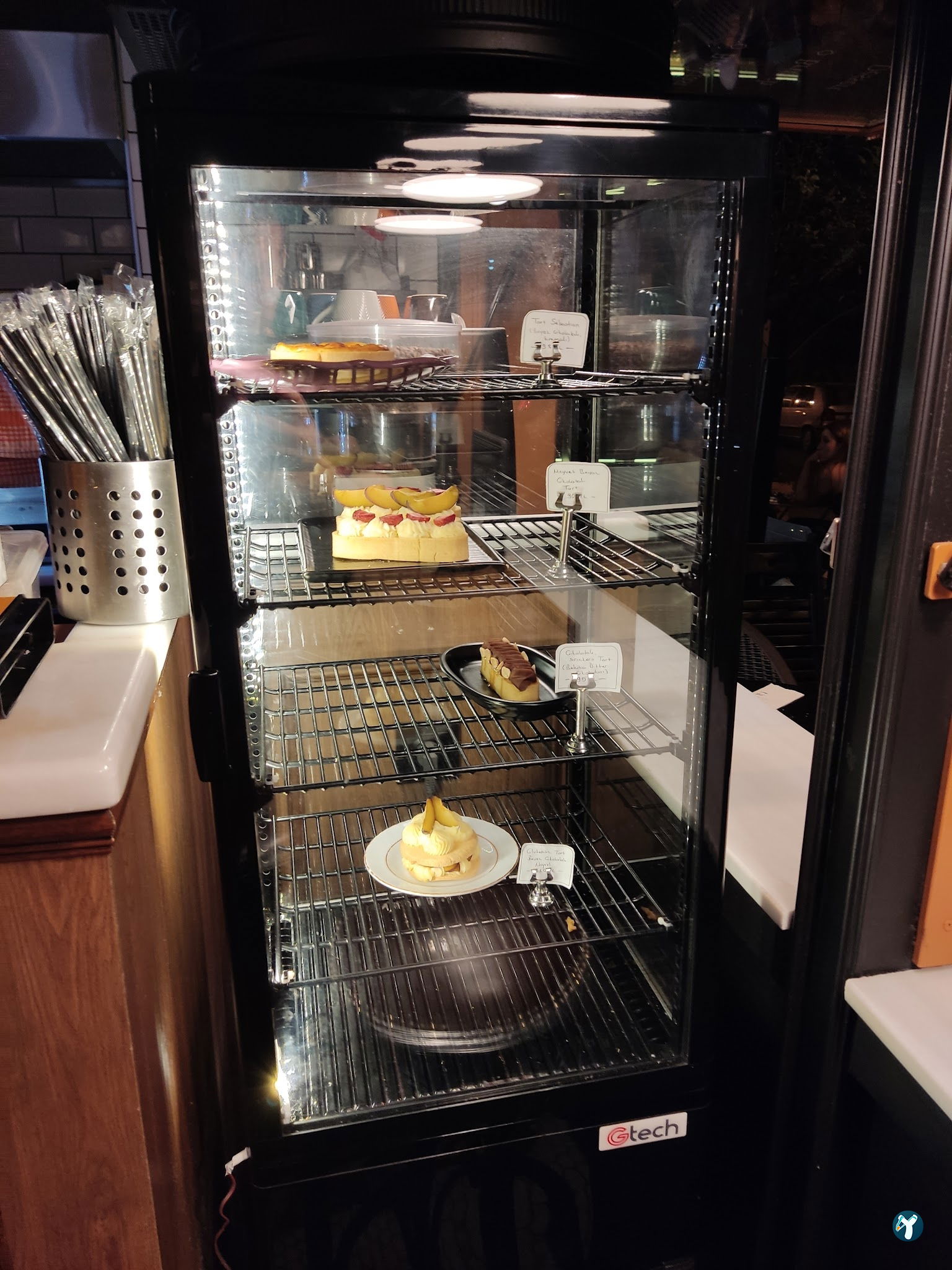 Tart Bakery Cafe
