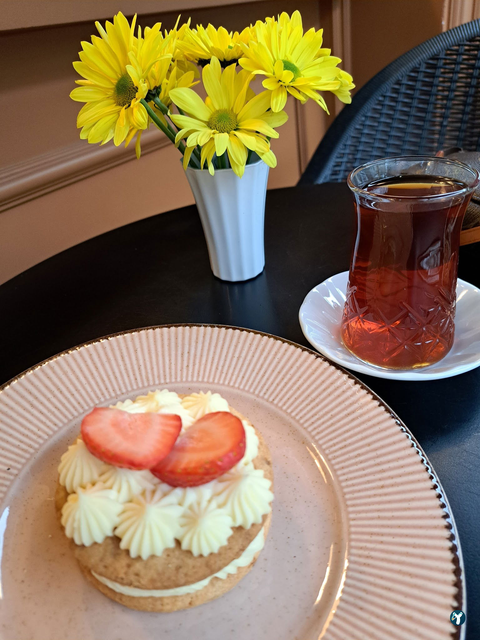 Tart Bakery Cafe