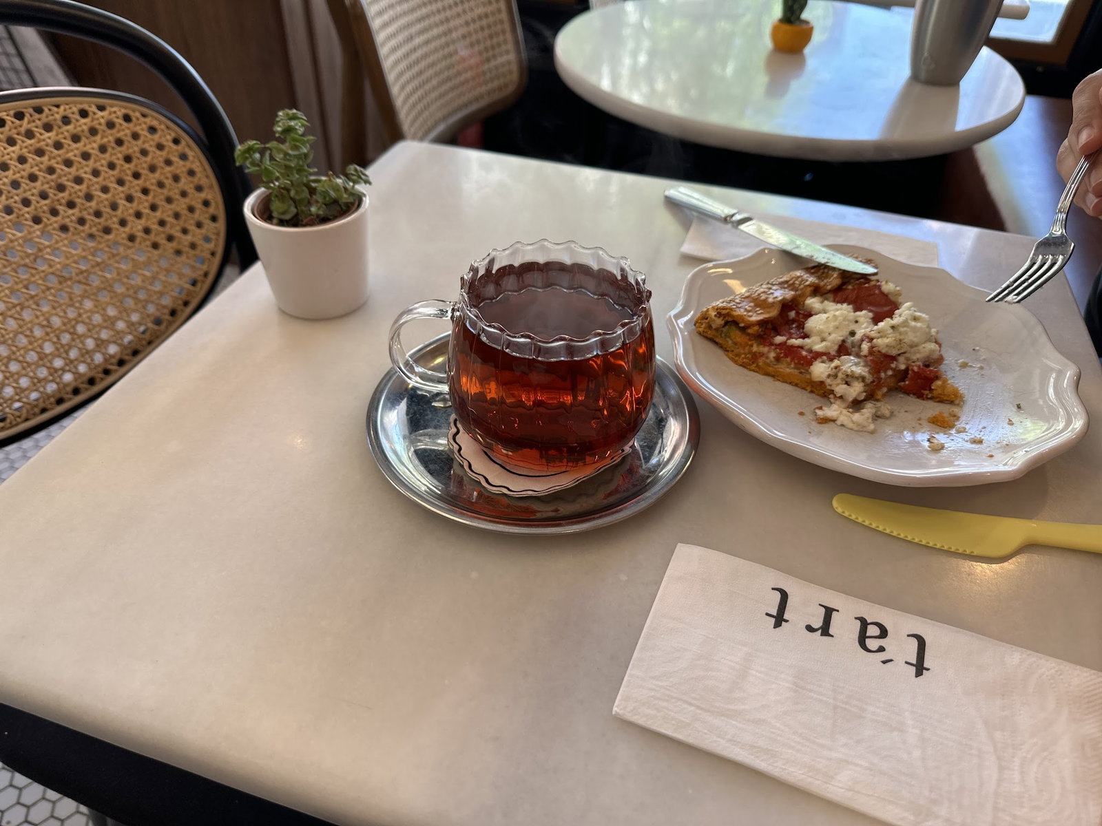 Tart Bakery Cafe