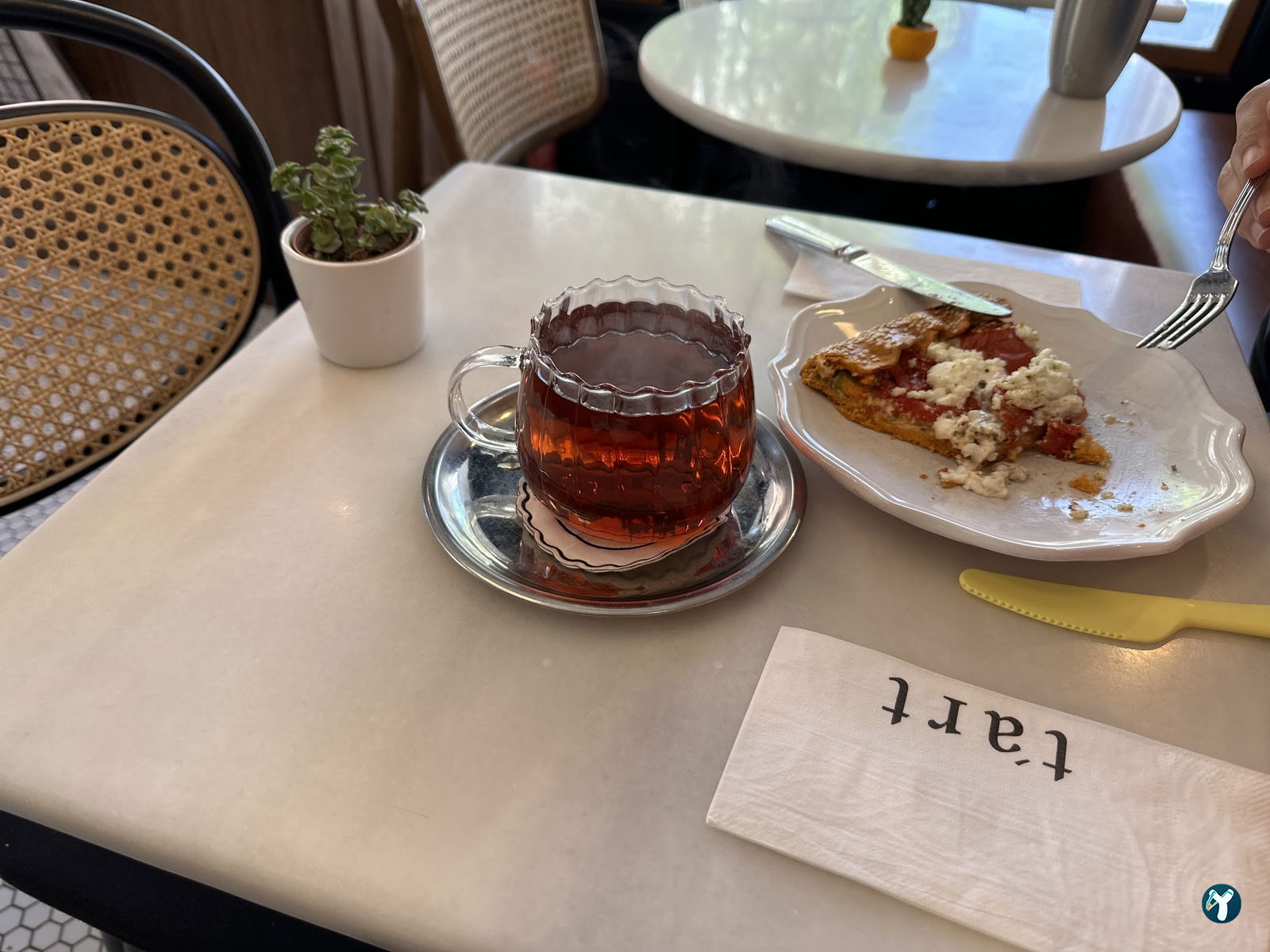 Tart Bakery Cafe