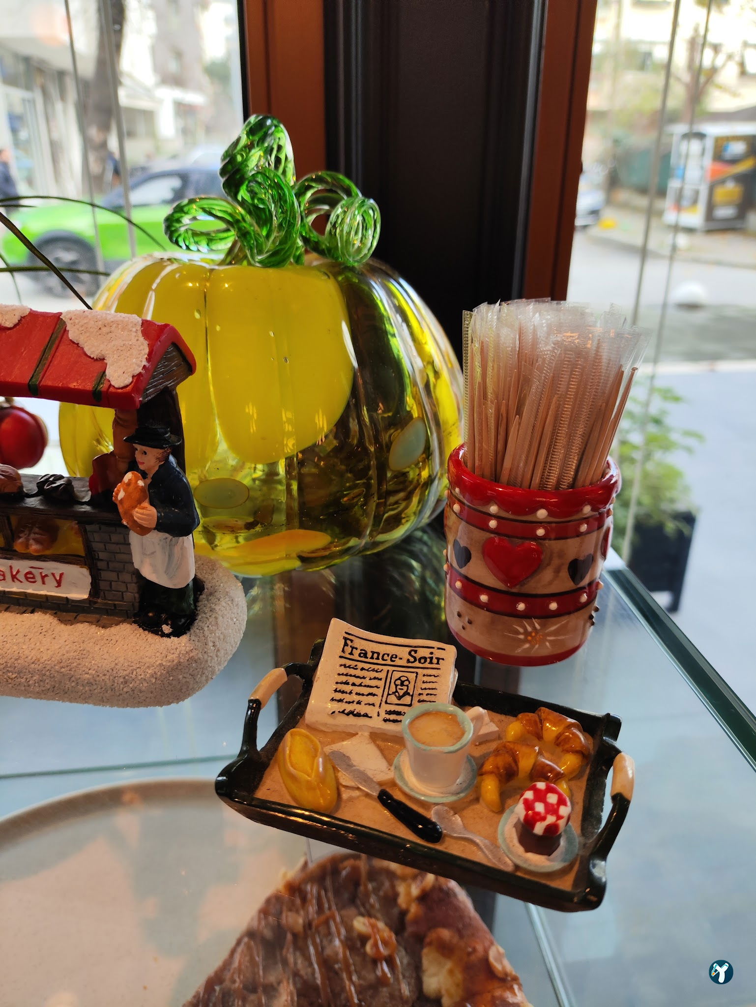 Tart Bakery Cafe